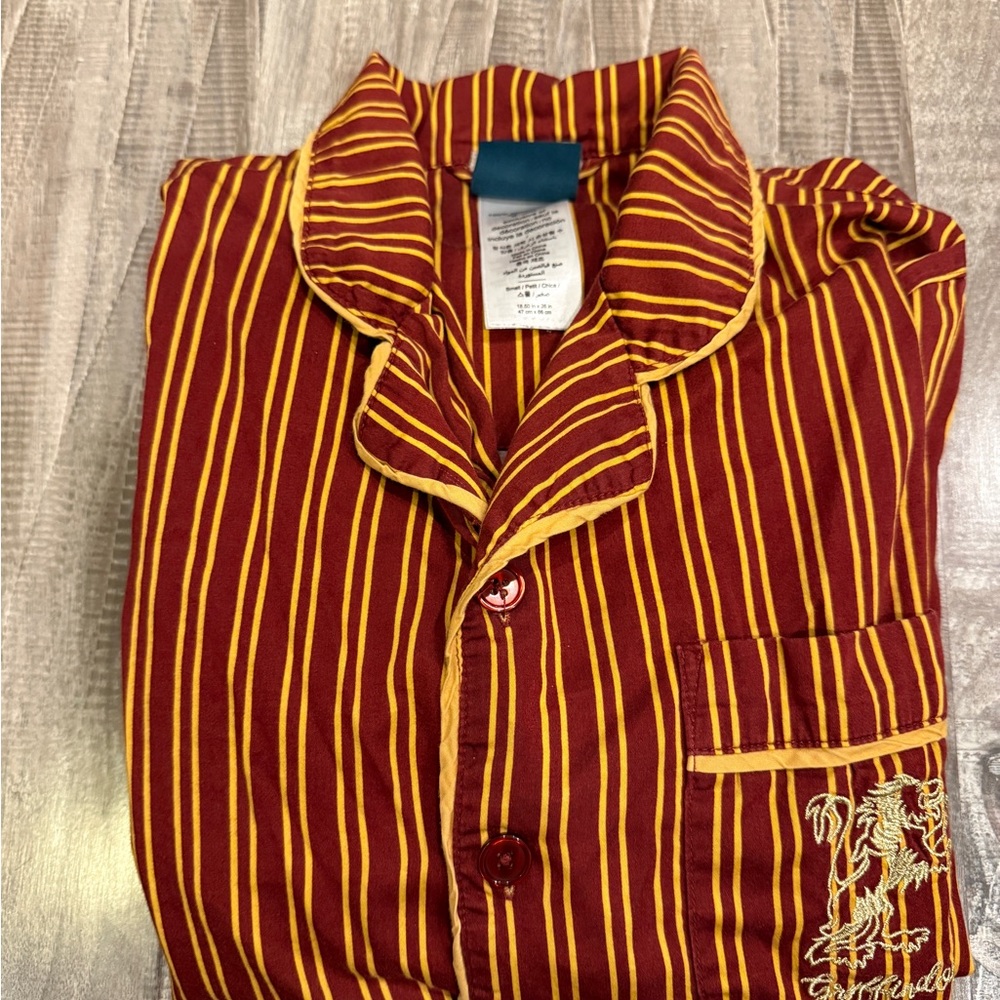 Harry Potter™ Gryffindor™ House Sateen Pajama Set